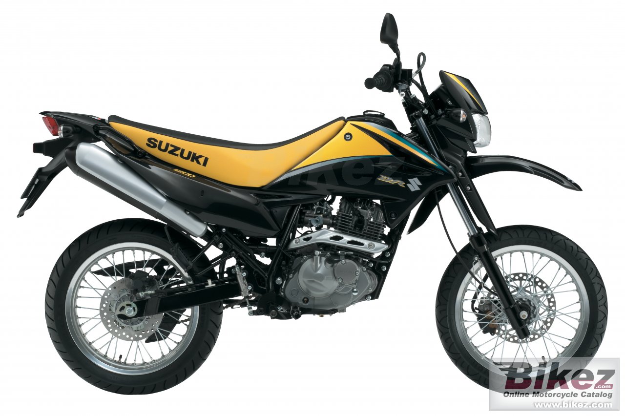 Big Suzuki dr 125 sm picture and wallpaper from Bikez.com
